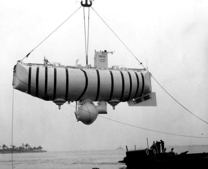 Bathyscaphe_Trieste