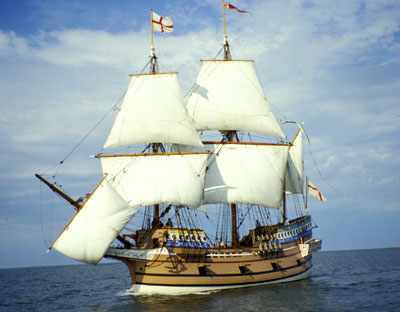 sailmaking-susan-constant