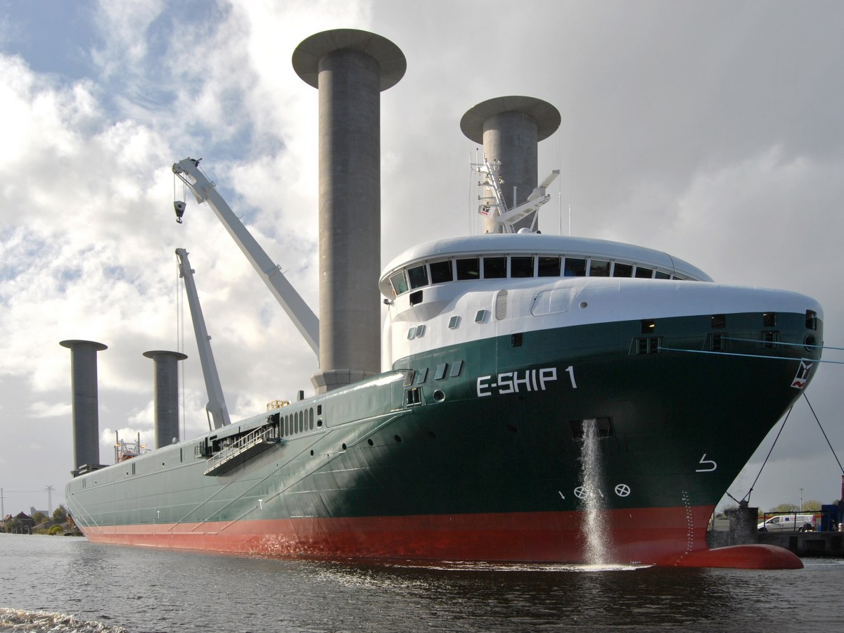 El buque de rotores Flettner E-Ship 1