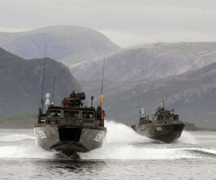 Schotland 29 juni 2004 Joint Maritime Course 2004 (JMC) Hr. Ms Rotterdam