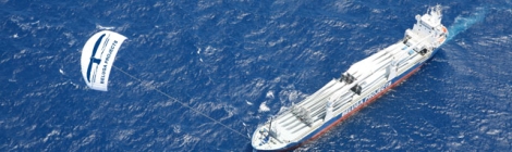 El BBC Skysails, el primer carguero moderno del mundo arrastrado por una cometa