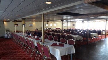 navatek-dinner-cruise-dining-room