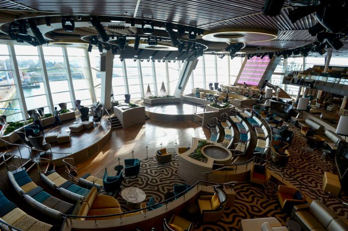 quantum-of-the-seas-worlds-smartest-ship-2