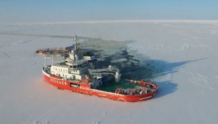 8b93bcfd7a2434d96db449c5b62c505d762428a3115f56a42b9c19a0385bad57_m