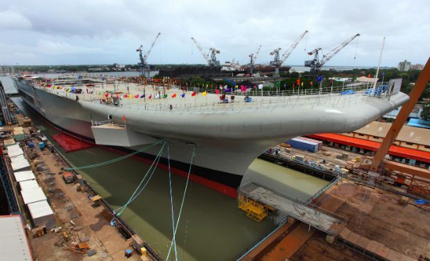 Portaaeronaves IAC Vikrant en construccion