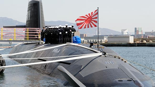 Submarino Soryu en puerto japones