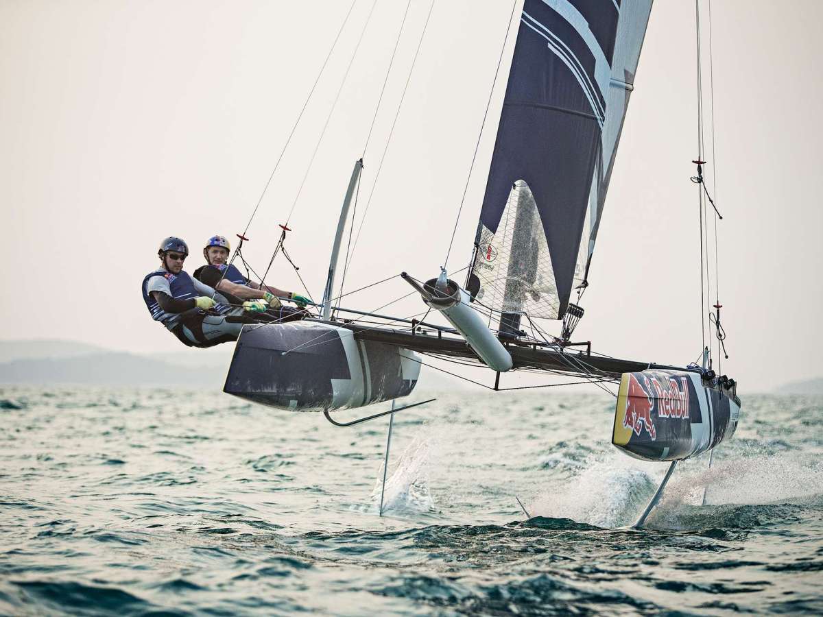Los Flying Phantom de la Red Bull Foiling Generation