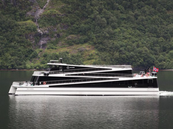 Ship of the Year 2016: el ferry Vision of the Fjords