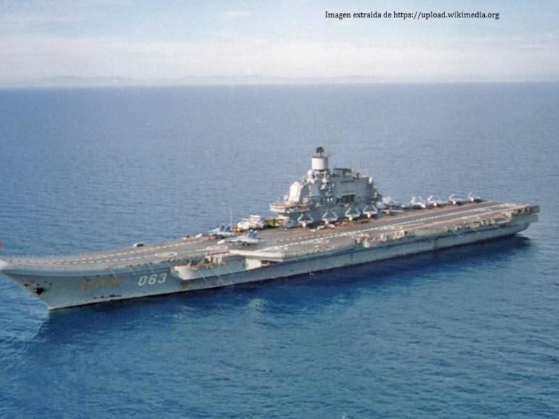 Portaaviones Kuznetsov, la gran insignia roja