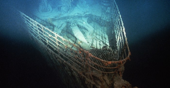 sunken-titanic-bow-p