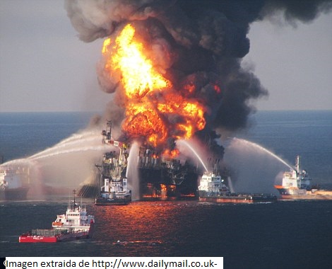 Imagen del accidente y los medios contra-incendios