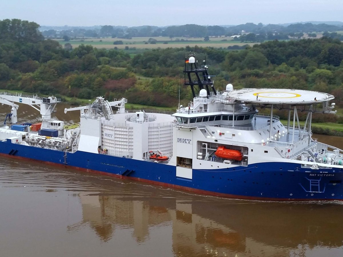 Ship of the year 2017: el buque cablero NKT Victoria