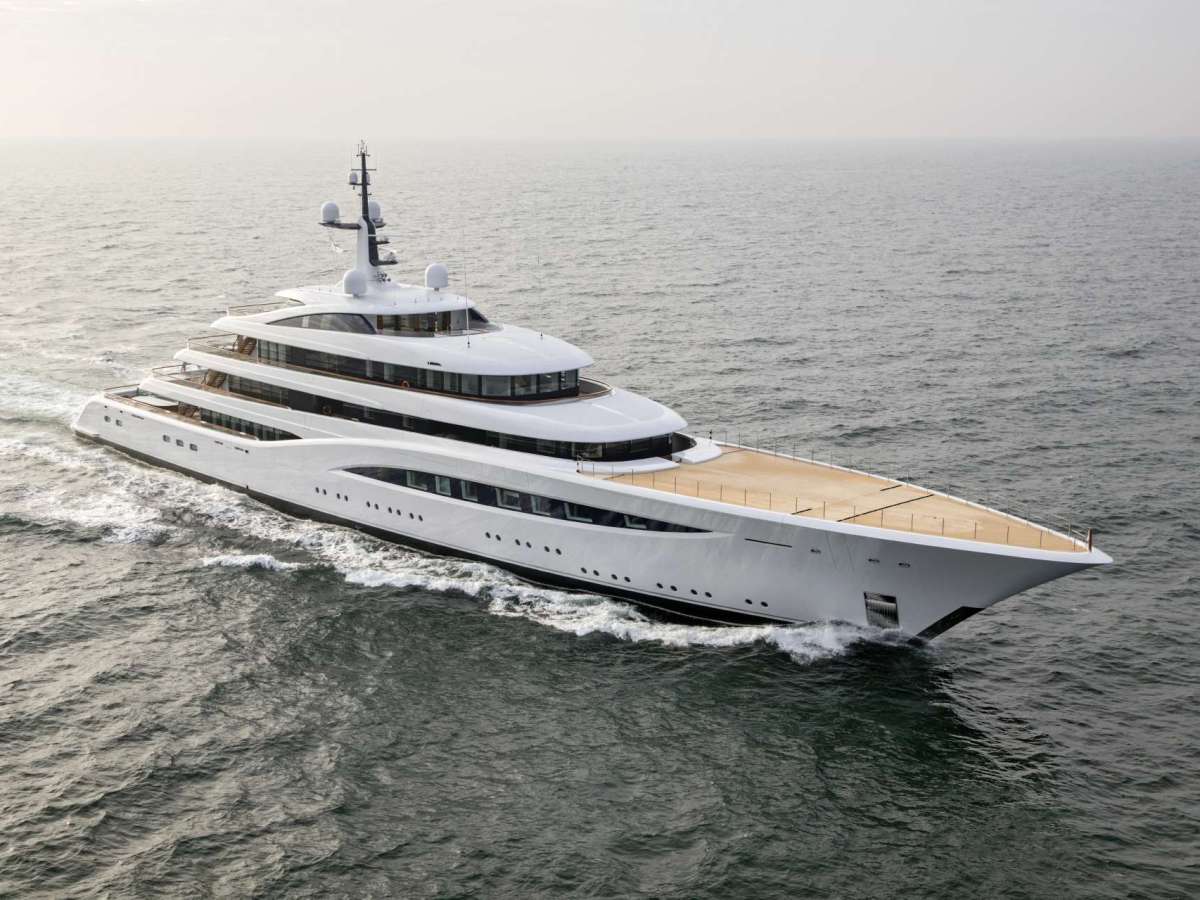 World Superyacht Awards 2018: el Faith de Redman Whitely Dixon