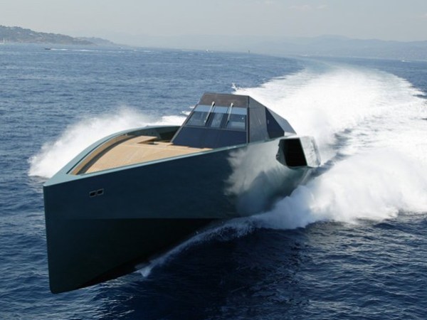 El Wally Power 118 de Luca Bassani