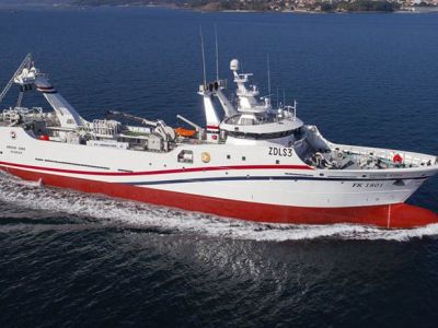 El arrastrero congelador Argos Cíes