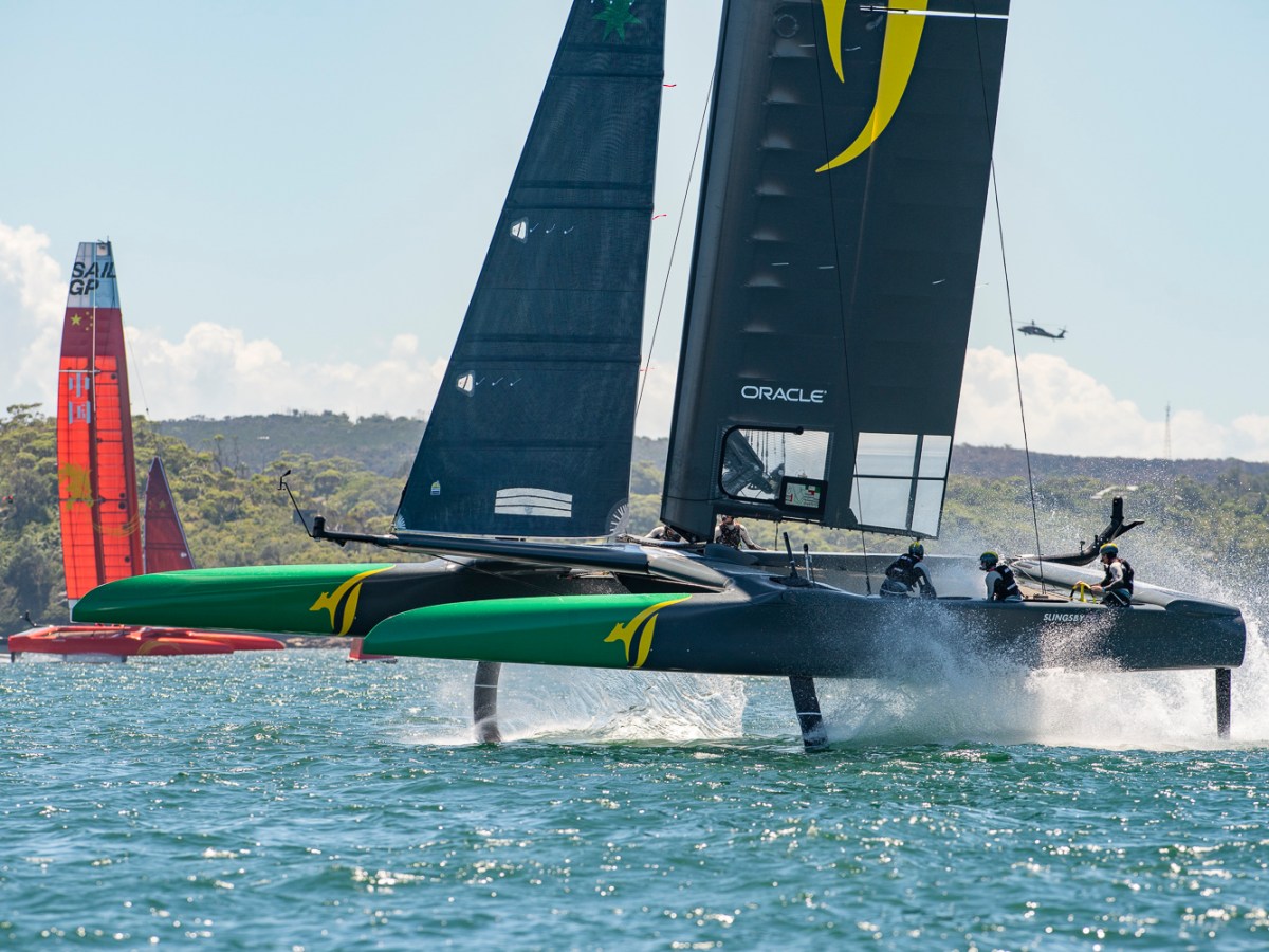 El catamarán más rápido del mundo elegido mejor velero de competición de 2019