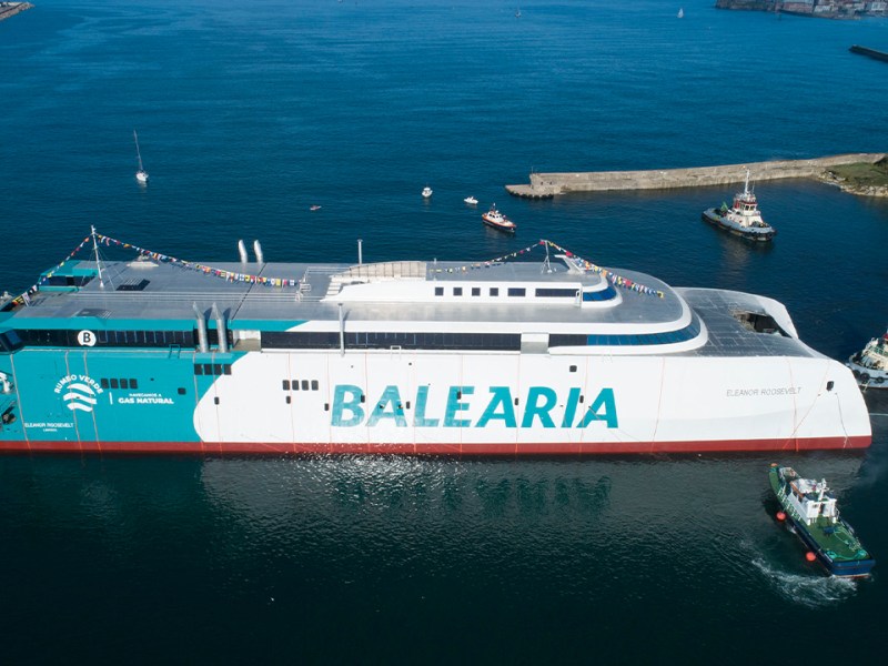 Botado en Gijón el Eleanor Roosevelt de Baleària, el mayor fast ferry del mundo