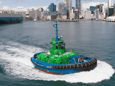 El remolcador eléctrico RSD-E Tug 2513 de Damen, remolcador del año en los International Tug & Salvage Awards 2022