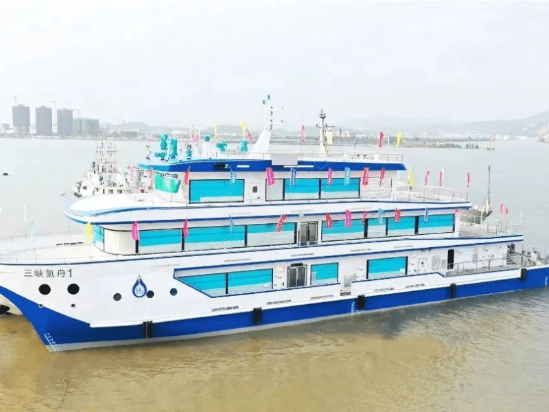 China lidera la descarbonización del sector naval con su primer buque propulsado por hidrógeno, el Three Gorges Hydrogen Boat 1