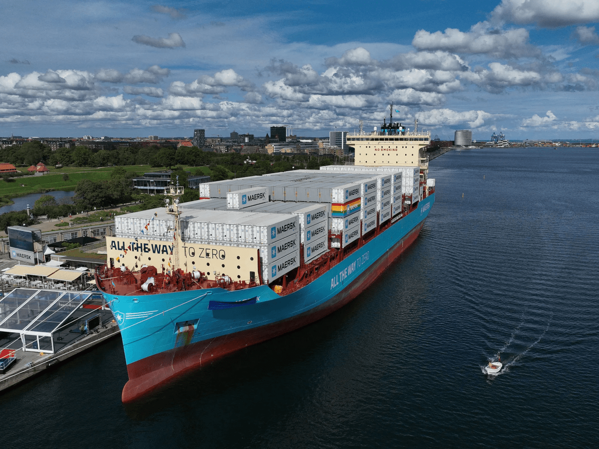 El Laura Maersk y el Ane Maersk, los dos primeros buques portacontenedores alimentados por metanol en el mundo