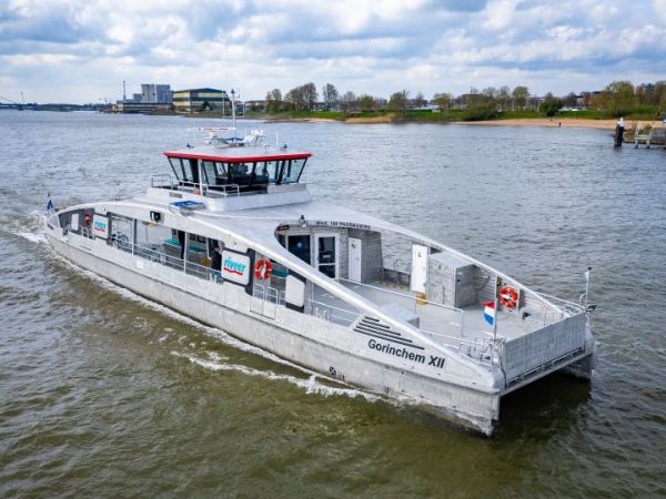 Eléctrico y muy ligero, así es el Gorinchem XII, el buque del año 2024 en los Países Bajos