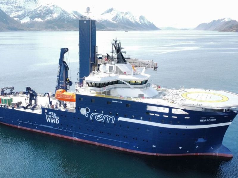 El CSOV Rem Power, buque offshore del año 2024 para el Offshore Support Journal