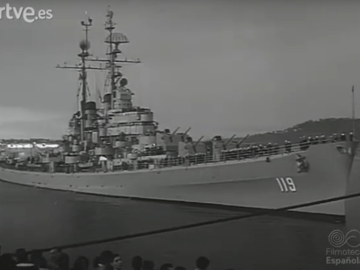 Cuando la US Navy visitó España por primera vez desde la guerra de Cuba y Franco se los llevó a los toros