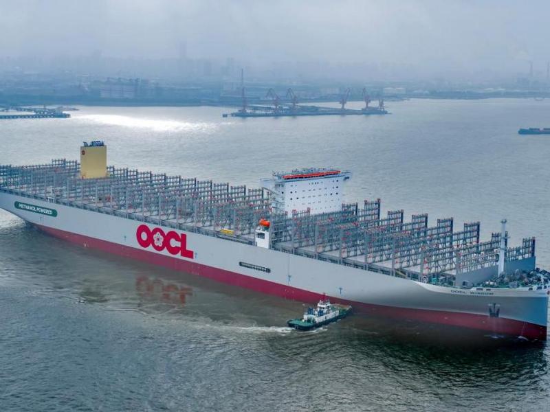 OOCL Wisdom, el primer portacontenedores Megamax impulsado por metanol